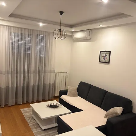 Apartment 888